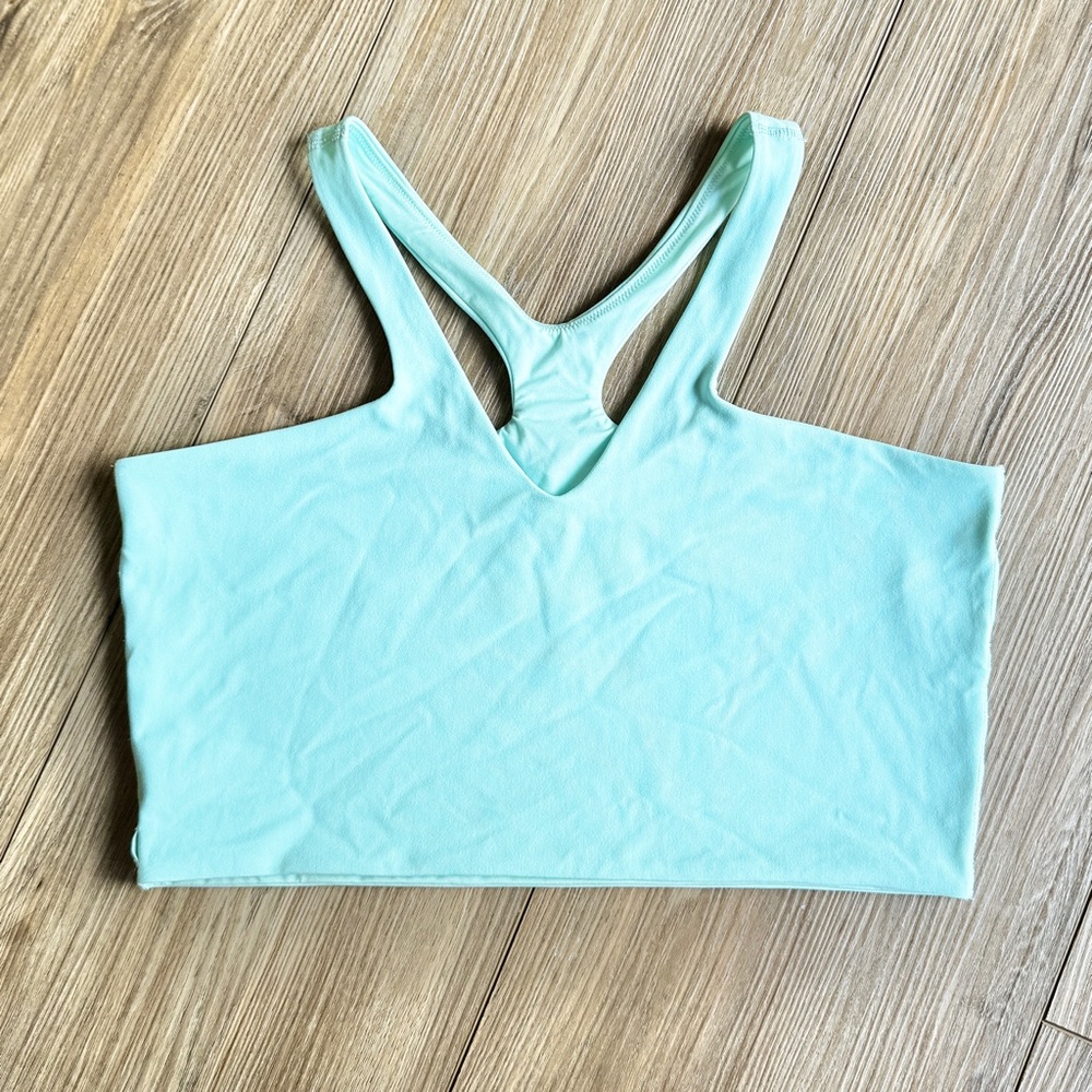 Lululemon Bend This V and Racer
Bra A-C cup Ideal Mint color Size L/XL